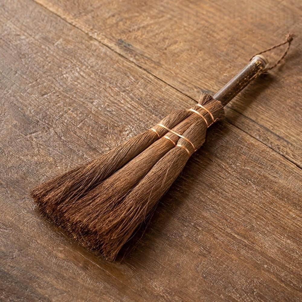 Natural Tea Cleaning Brush Traditional Mini Whisk Broom Tea Ware Scrubber Dust Removal