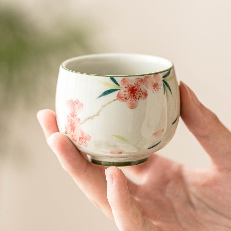 Chinese Style Hand-painted Peach Blossom Ceramic Tea Cup Single Cup Tea Tasting Cup Kung Fu Teaware Home Tea Set Teacup Gift