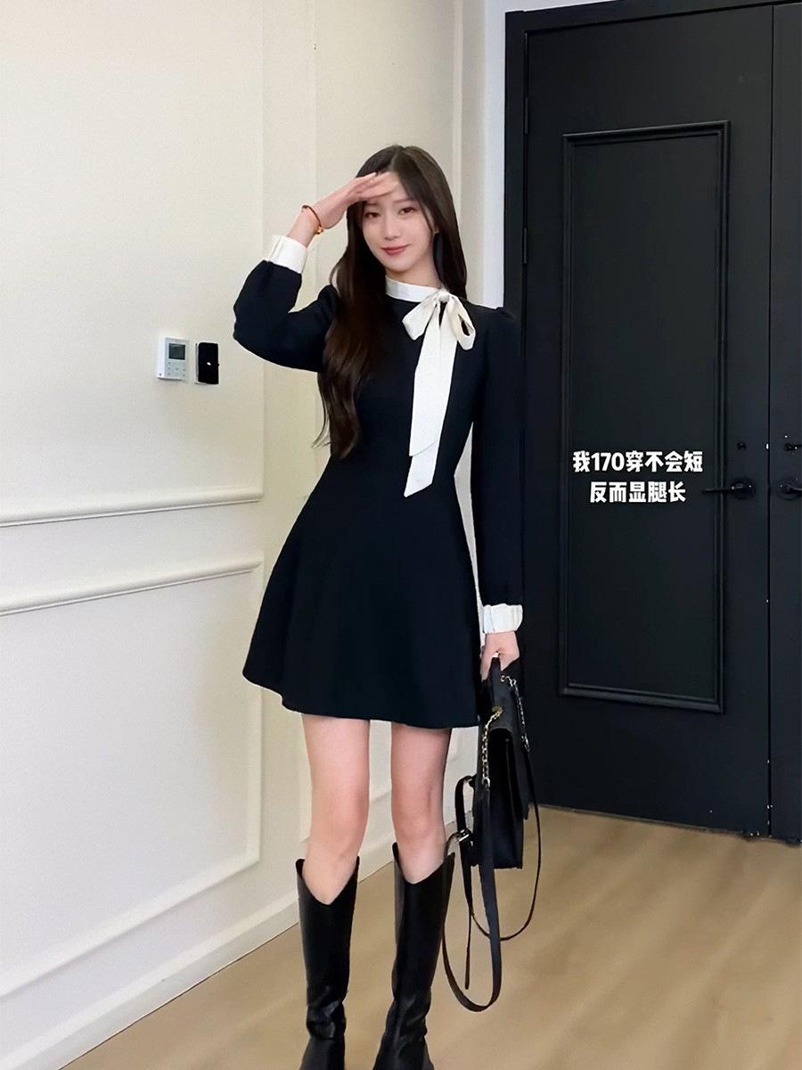 

Black long-sleeved dress women s clothing autumn and winter new French temperament bow waist and thin A-shaped short skirt S чёрный