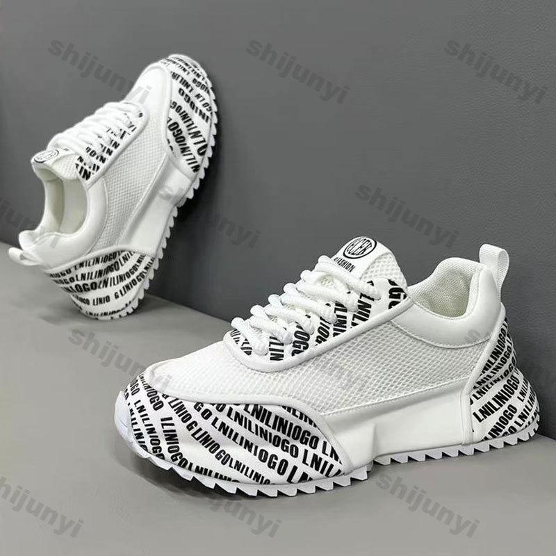 Herren Plateausneaker 2026 Neue atmungsaktive Mesh-Sportlaufschuhe Bequem Höhe erhöhend Mode Kreuzschnürung Freizeit-Schuhe