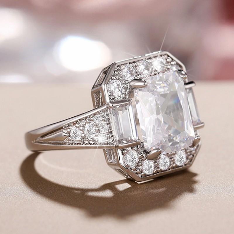 2026 New European and American Temperament Rectangular Zircon Ring, Women's High-end Sense, Geometric Square Zircon, Headwear