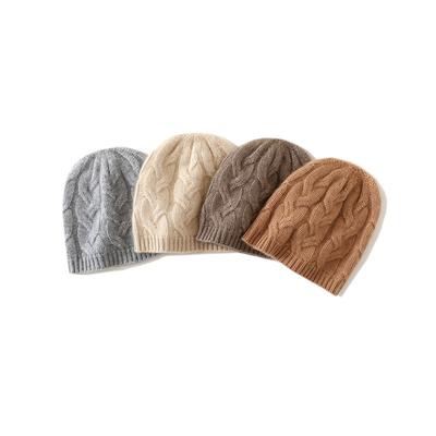 Kaschmir Herbst und Winter Neuer Stil Damen High-End Einfarbig Zopf Zopf Verdickt Warm Mode Strickmütze Lässig