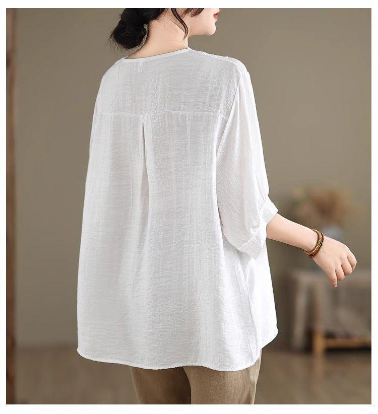 Women's Retro Cotton Linen Plus-Size Summer T-shirt with Loose Seven-Sleeve Design