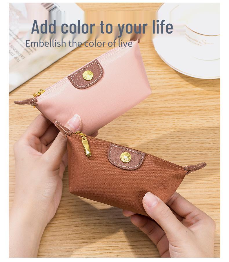 Mini Exquisite Coin Purse: Lightweight Nylon Dumpling Bag for Lipstick & Earphone Storage, Women's Stylish Accessory