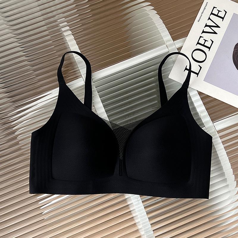 Seamless One-Piece Bra for Women: Provides Jelly Soft Support, Reduces Bust Size, Anti-Sagging, Perfect for Summer.