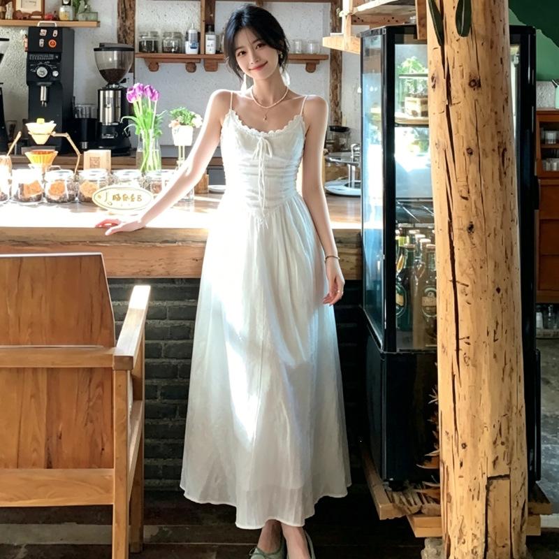 New unique beautiful gentle temperament long dress summer wear French white suspender dress women's summer