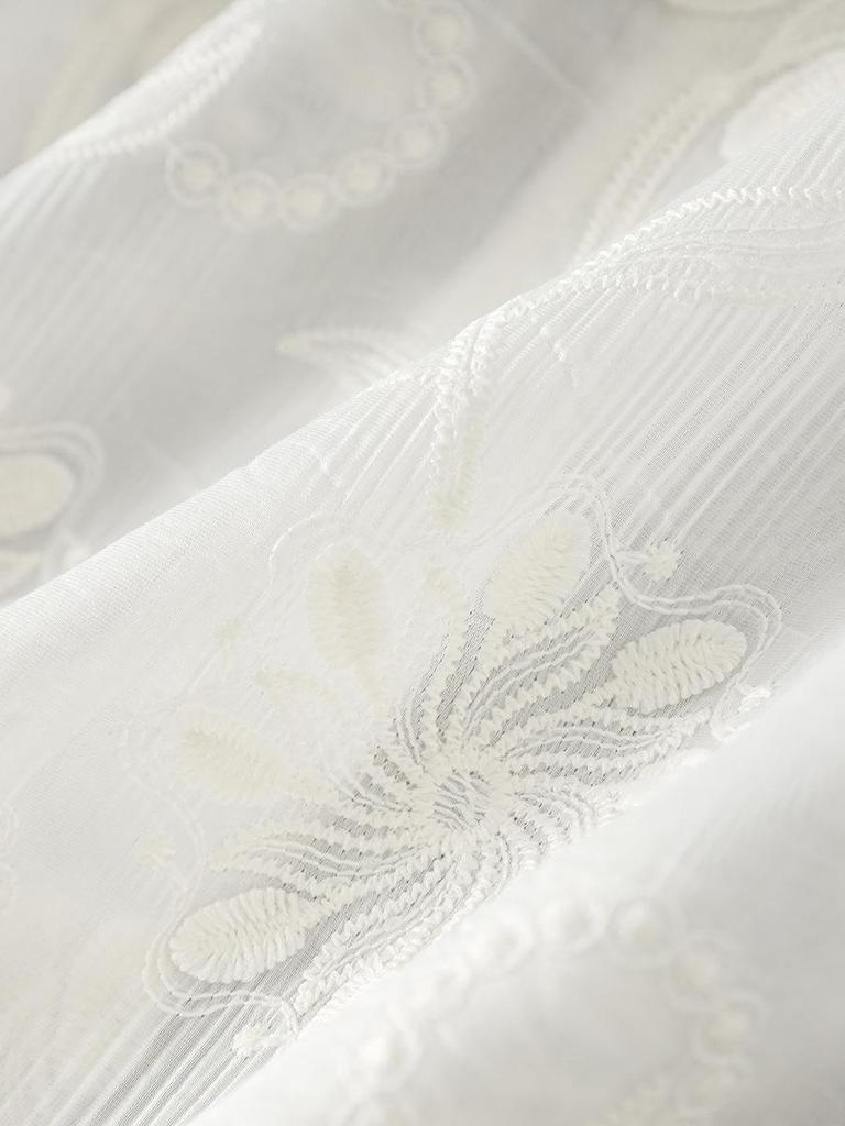 Frühlingsneues Stickerei-Jacquard-Trompetenärmelkleid - Chinesischer Stil mit französischer Eleganz