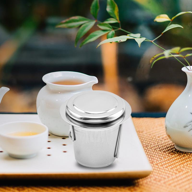 Nerezový síťovaný čajový sítko s víčkem Opakovaně použitelný sítko do hrnku Filtr na sypaný čaj a koření Pro čajové konvice, hrnky, šálky Na louhování čaje, kávy