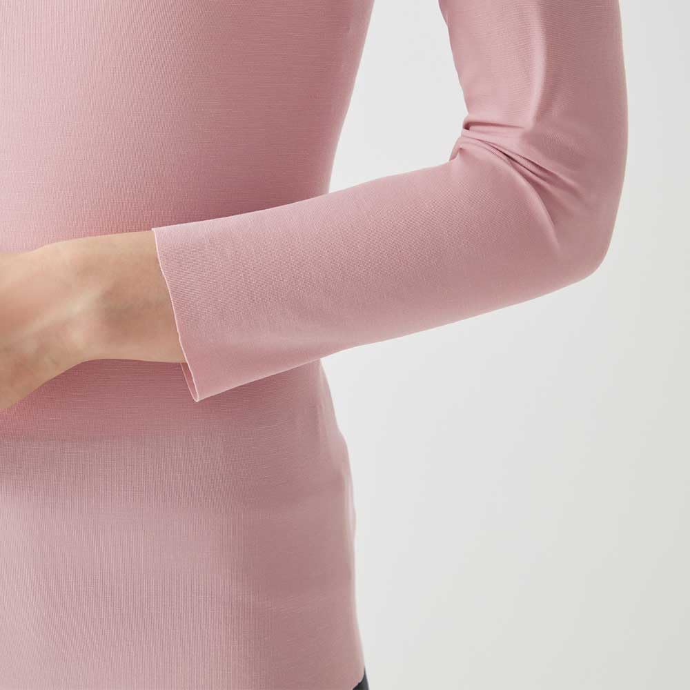 Gunze Kirei Labo Warm Innerwear with Wide Noble Size LL Innerwear, Seamless, Moisture-Wicking, Heat-Generating, Brushed, Warm, Long-Sleeve Neckline,