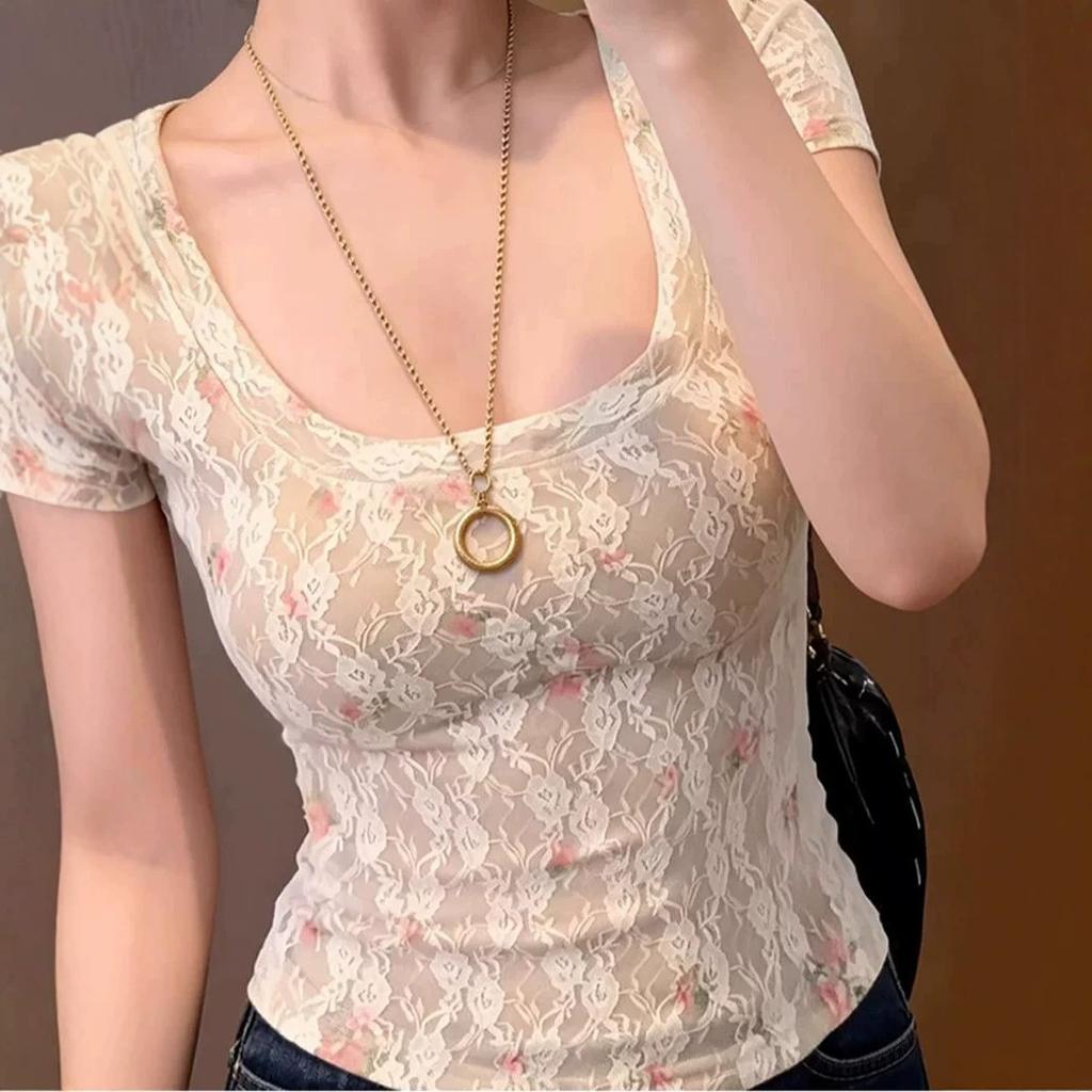 Pure desire Spice Girl big u-neck lace floral front shoulder short-sleeved T-shirt women's summer new slim-fitting short top