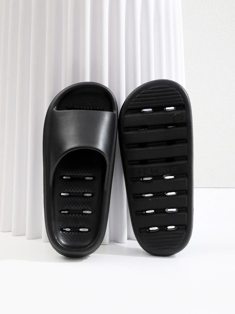 2026 Summer One-Strap Water-Draining Slippers for Indoor/Outdoor Use - Fashionable, Simple Design