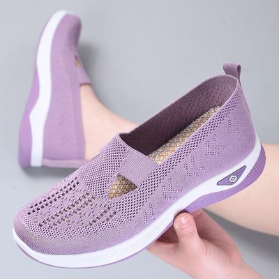 Shoes Women's Cross-border Large-size Women's Shoes with Soft Soles Are Not Tired, One Pedal Mother Shoes, Mesh Breathable Old Beijing Cloth Shoes