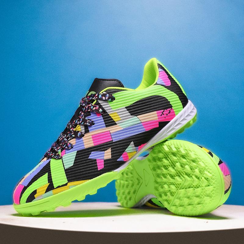 Students nail children and adolescents broken low-top football shoes leather foot shoes men and women artificial turf nail training