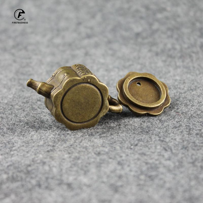 Classical Bronze Bamboo Tea Pet Finger Teapot Tea Pet Small Pocket Tea Set Incense Burner Ornaments Beautiful Table Home Deco