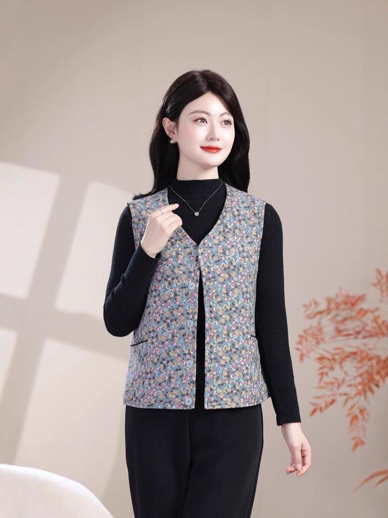 Women's Slim-Fit Warm Vest & Shawl for Autumn and Winter - Middle-Aged & Elderly