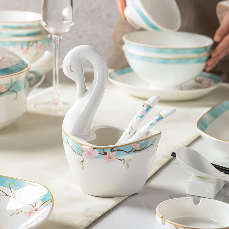 Tang Hui Bone China Dinnerware Set