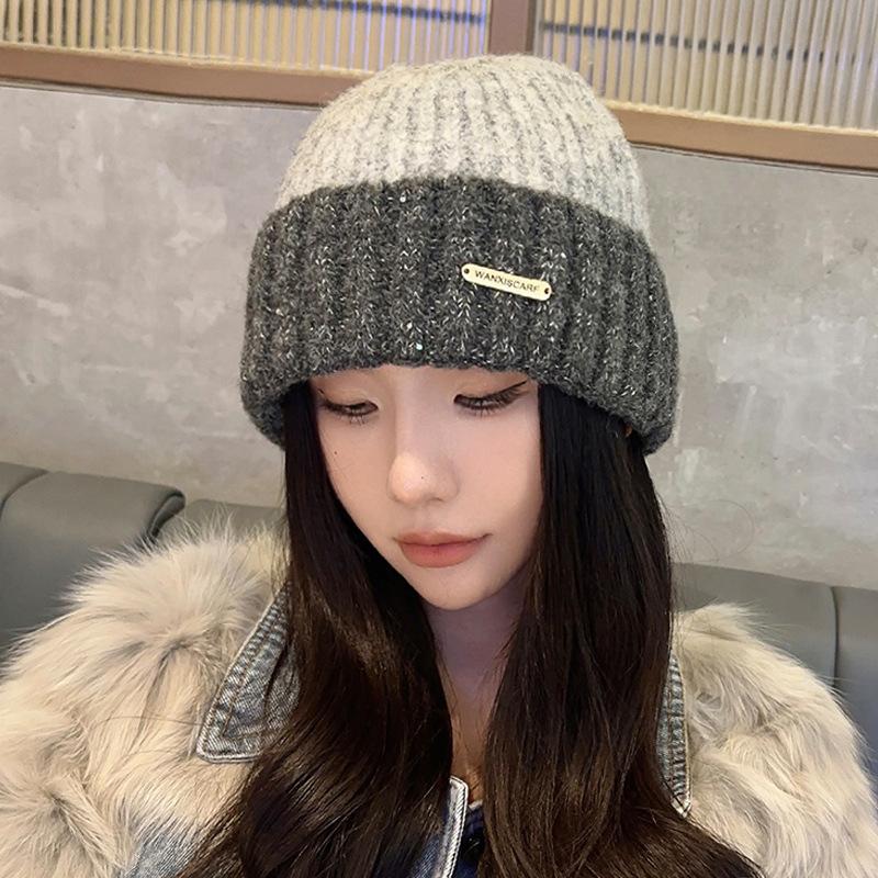 Women's Wool Hat with Autumn and Winter Versatile Big Head Wool Knitted Hat Showing Face Small Loose Thickened Warm Ear Protection Cold Hat