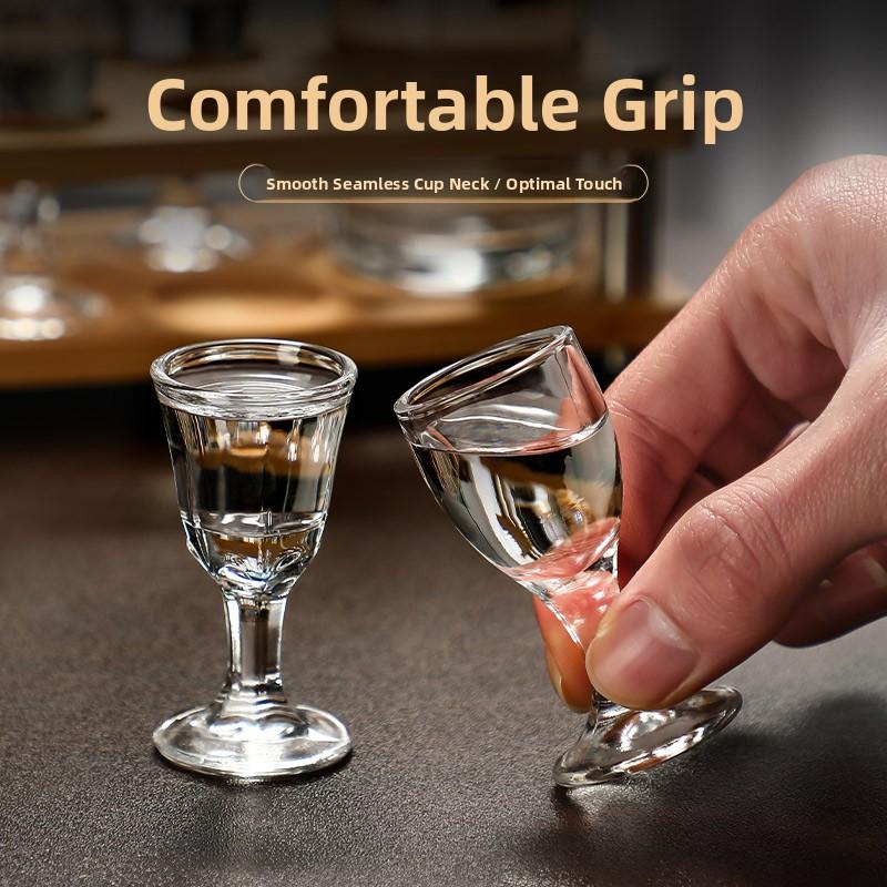 Luxury Small Whiskey Glasses Set Home Use Bullet Cup Pouring Vessel Premium Quality Glassware for Fine Wine And Spirit Tasting