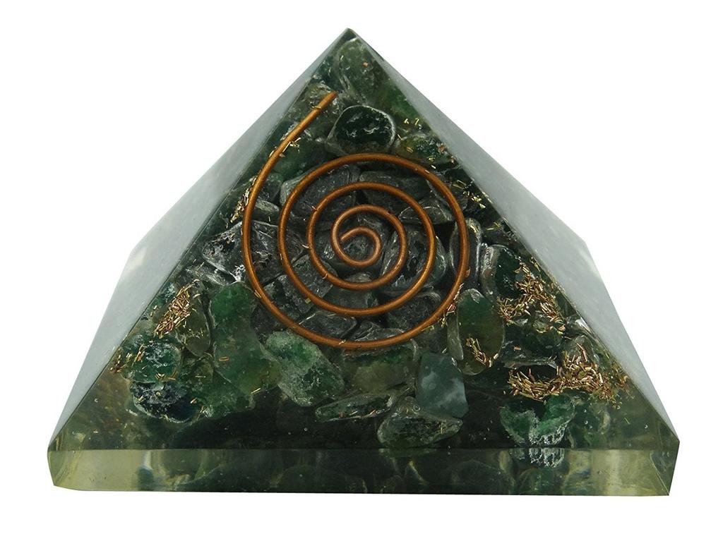 Harmonize Piramide di Orgonite Lapislazzuli con Cristallo Curativo Rame Simbolo Chakra Meditazione Yoga Generatore di Energia Soggiorno
