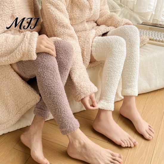 Thermal Velvet Leg Sleeves for Women Coral Fleece Warmers Women, Thickened Winter Knee High Cozy Plush Sleep Socks Socks, Striped/Solid Color,