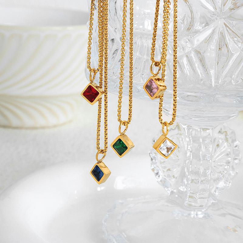 Elegant Zircon Glass Pendant Necklace with Pearl Chain
