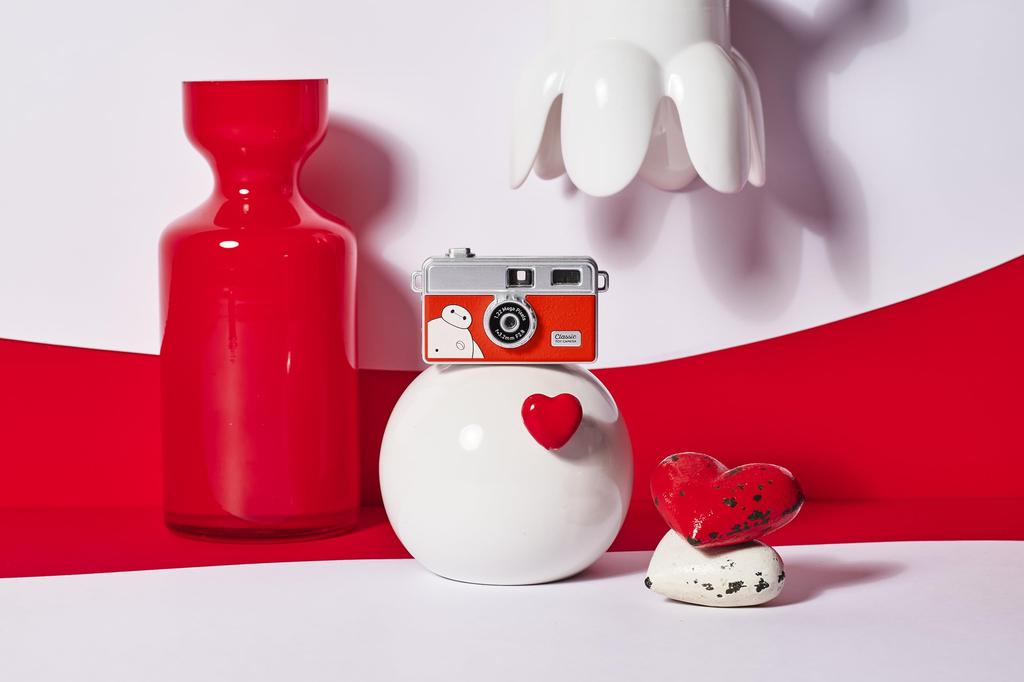[Amazon.co.jp Exclusive] Kenko Mini Toy Camera PIENI M BM Baymax Keychain Set - 1.22 Megapixel, 0.96-inch Monitor, microSD Card Storage, Photo/Video R