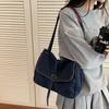 Retro denim bag women's new fashion trend shoulder messenger bag casual commuter tote bag
