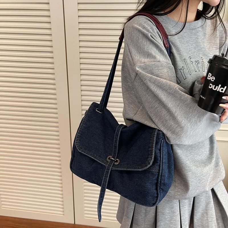 Retro denim bag women's new fashion trend shoulder messenger bag casual commuter tote bag