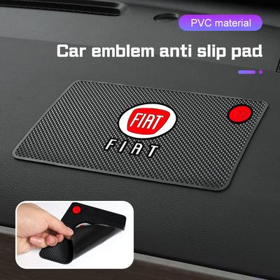 Automobilio emblemos neslystančios pagalvėlės PVC medžiaga Fiat Abarth 500 Tipo Panda Argo Freemont Neslystančios laikymo kilimėlio pagalvėlės Automobilio aksesuarai