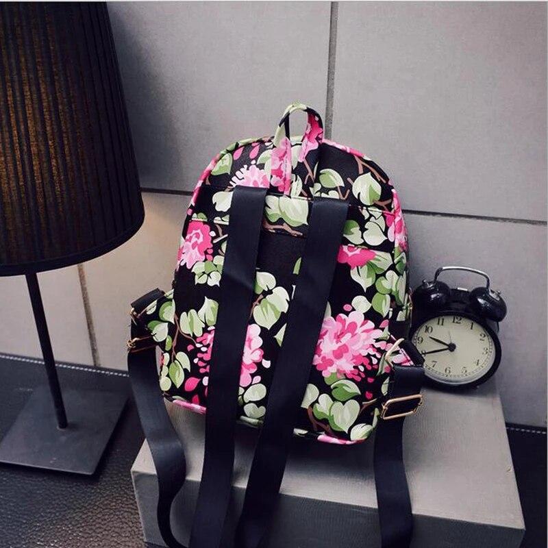 Blue Red Women Backpack 2024 Summer Small Retro Flower School Bags for Teenage Girls Street Casual Bagpack