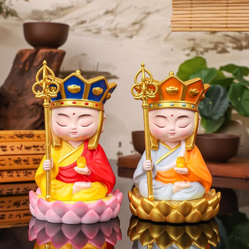 Pryskyřičné řemeslné výrobky a ozdoby Bódhisattvy Ti-canga z hory Ťiou-chua, Malý Buddha mnich