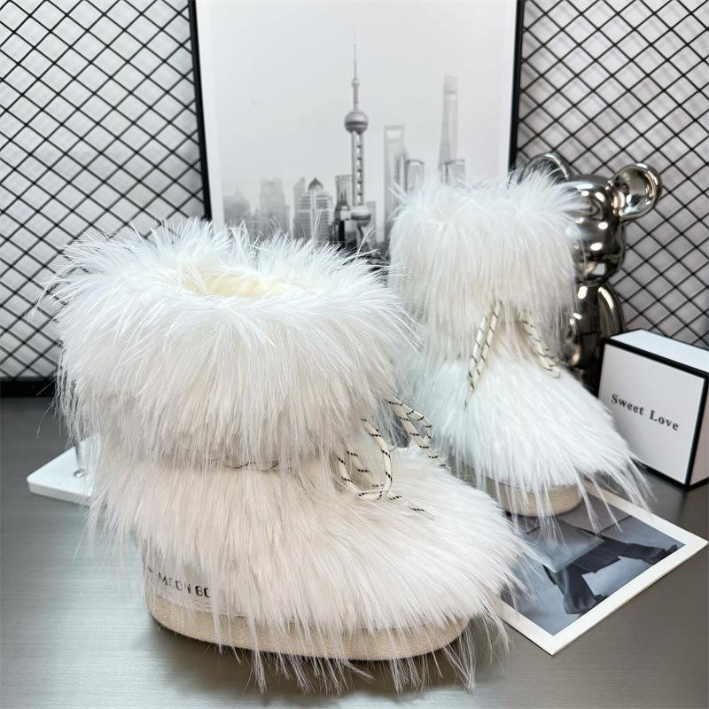 Dicke Sohle Innenhöhe Erhöhung Schneestiefel Damen Winter Gestapelt Verdickt Mittleres Rohr Flauschige Schuhe Rutschfest Warm Mondstiefel Kleine Größe