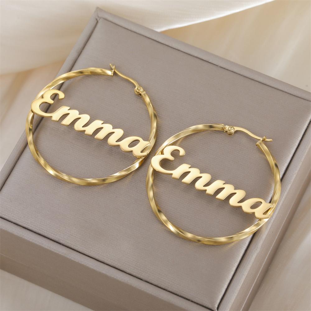 Personalisierte Creolen für Damen Ohrringe mit individuellem Namen Edelstahl-Creolen Angepasste runde Ohrringe Statement-Ohrschmuck Geschenk 2026