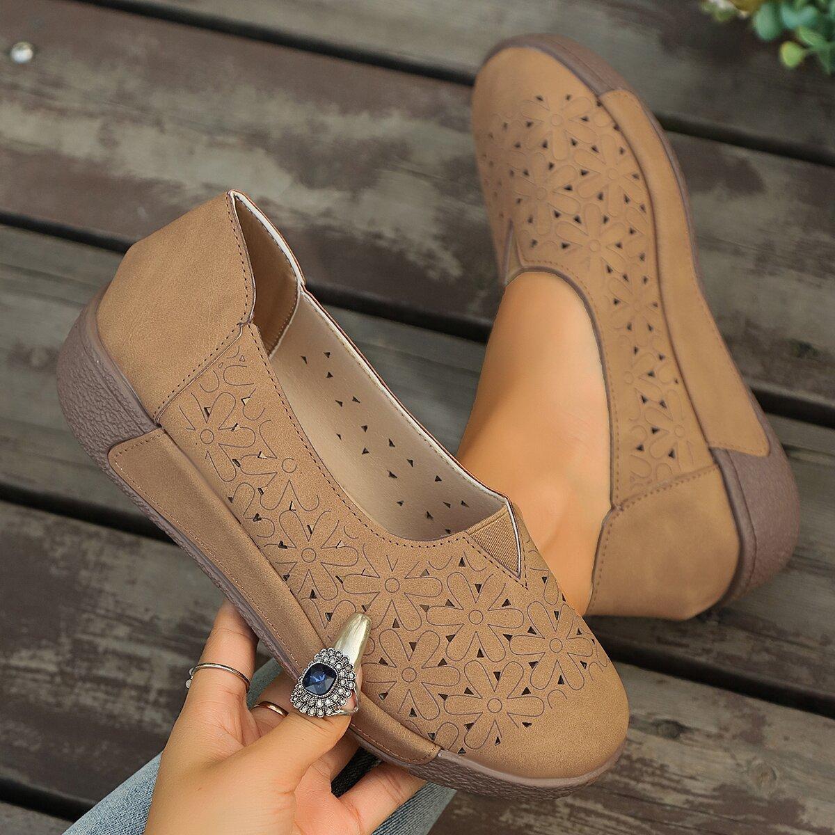 

Плоская подошва с круглым носком, повседневные полые одинарные туфли, женские низкие туфли большого размера, однотонные женские одинарные туфли 43 темно-коричневого