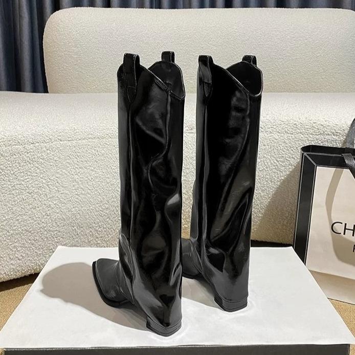 

Кожаные массивные женские высокие сапоги с острым носком, модные туфли на высоком каблуке 2025 года, трендовые зимние новые туфли-лодочки до колена, мотоциклетные ботинки 39 чёрный