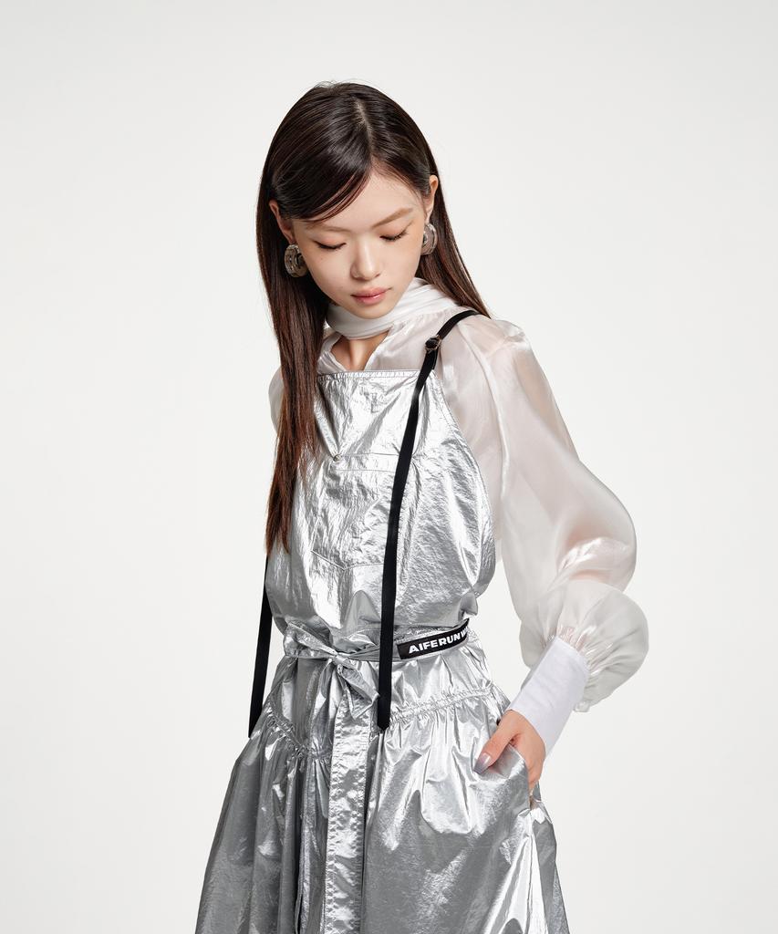Eipeuleonwei Bubblegum Silver Apron Dress