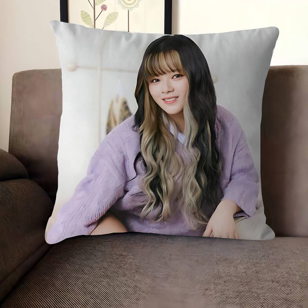 

Singer Y-Yoo-Jeong-Yeon Pillow Gifts Home Office Furnishings Bedroom Sofa Car Cushion Cover Case 45x45cm 12x12Inch