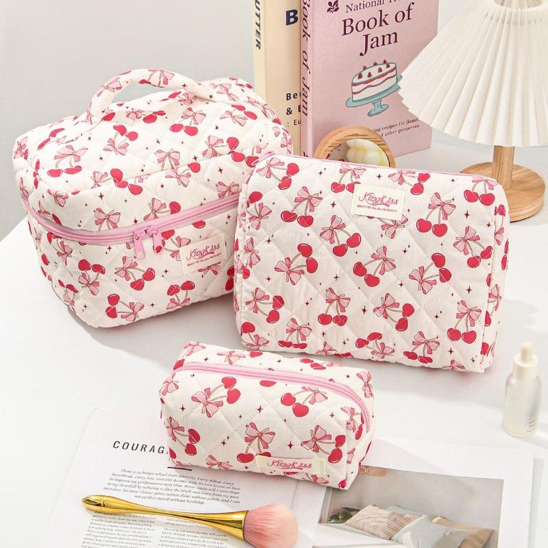 Simple Fresh Makeup Bag Large Capacity Multifunctional Cosmetic Storage Bag Portable Travel Toiletry Pouch for Cosmetics Brushes Toiletries Daily Use