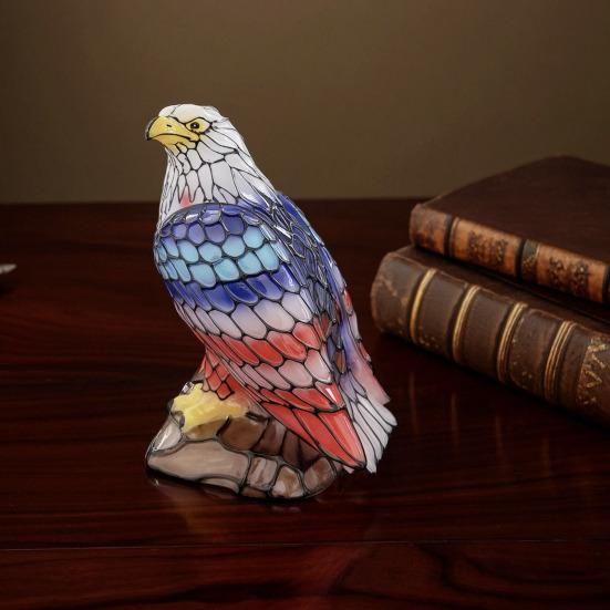 Bald Eagle Table Lamp, Resin American Eagle Night Light, Red White Blue Patriotic Independence Day Bedside Lamp for Bedroom, Living Room, Nightstand,