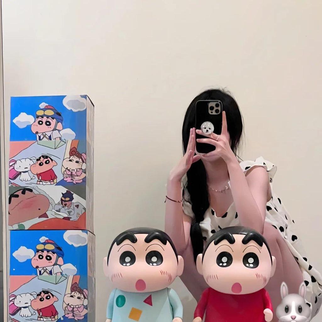 Crayon Shin-chan Large Figurine Piggy Bank - Cute Decorative Doll for Living Room or Entrance.