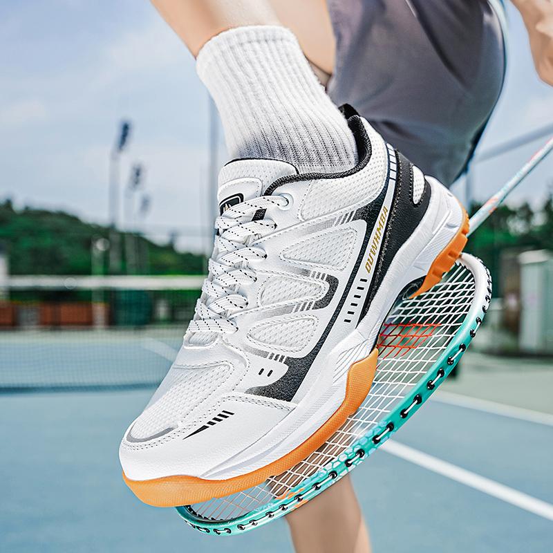 2026 New Badminton Shoes for Men Breathable Badminton Footwear Wear-Resisting Outdoor Sneakers Men Non Slip Badminton Sneakers