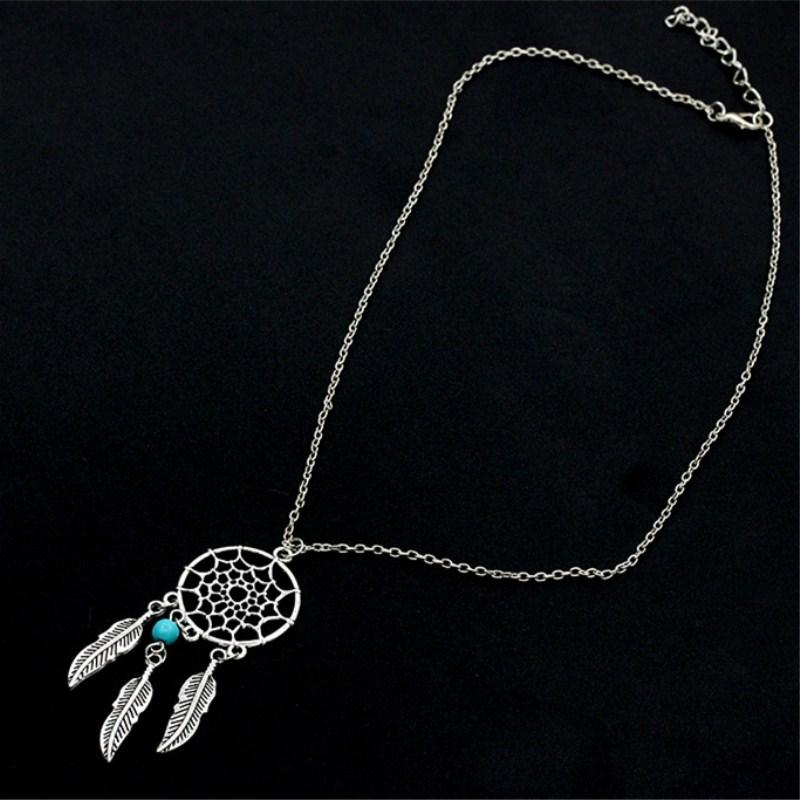 Hollow Dreamcatcher Pendant Necklace for Women Fashion Leaf Feather Necklaces Vintage Ethnic Fashion Party Jewelry Gift Bijoux