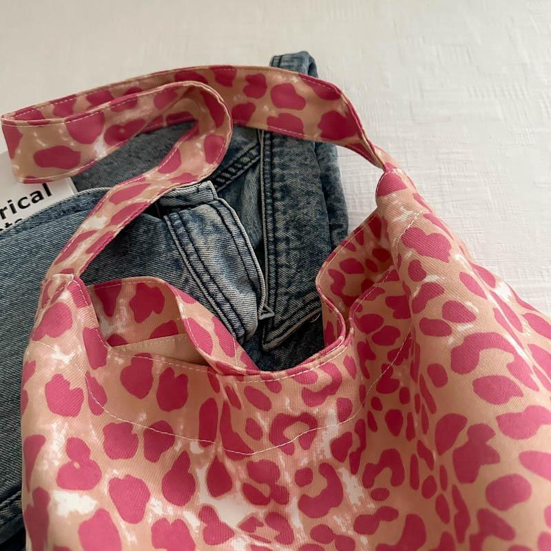 Leopard Print Canvas Bag Women's Bag New Trendy College Style Tote Bag Commuting High-end Large-capacity Shoulder Bag