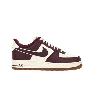 Air Force 1 07 LV8 College Pack - Night Maroon Herren Sneaker Red Sail Gum-Medium-Brown DQ7659-102