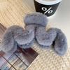 Elegante fermaglio per chignon con peluche Autunno-Inverno 2023 per donna