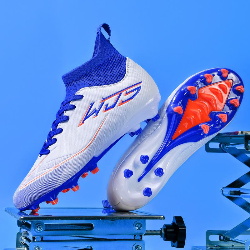 New Men Football Boots Society Cleats Fast Soccer Shoes Professional Football Field Boots Boys Indoor Sneakers