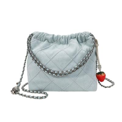 The Sea Breeze Is Slightly Tipsy. Tote Bag, Super Popular for Women. Light Blue Diamond Chain Bag, Crossbody Small Bag