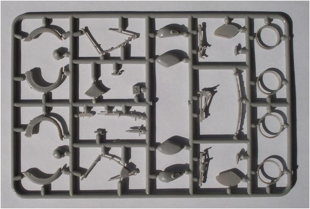 AIM Fan Model Soviet Army Military Motorcycle Etched Spoke Plastic Model AF35001 1/35 TIZ-AM-600
