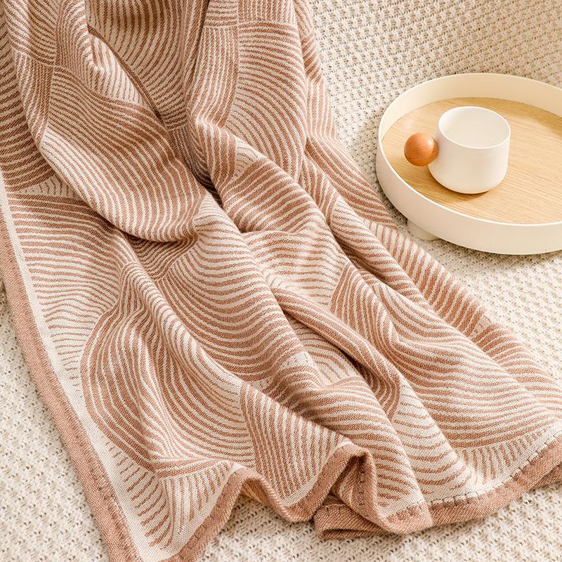 Leichter Luxus Aero Überwurfdecke Gewebte Jacquard Fleece Sofaabdeckung Decke Tragbare Camping Couchdecke Bequeme Klimaanlagen Nickerchen Decke