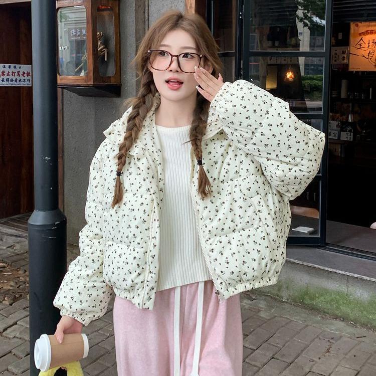 Loose-Fit Winter Coat with Floral Prints - Thickened and Warm Cotton Jacket for Women